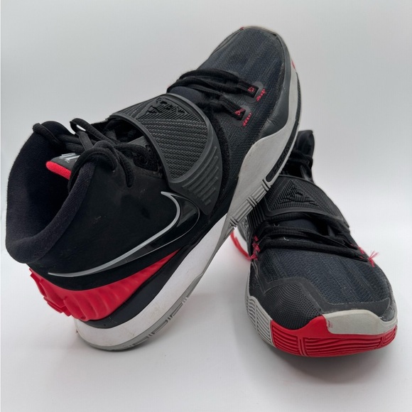 Nike Men's Black and Red Athletic Shoes size 8 - Picture 8 of 10